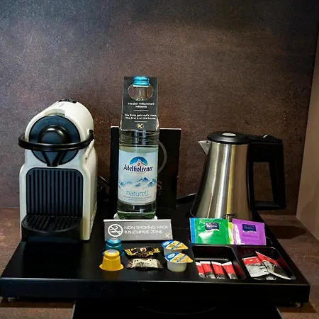 Отель Kreis Residenz 4*