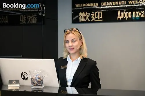 크라이스 레지덴츠 4*